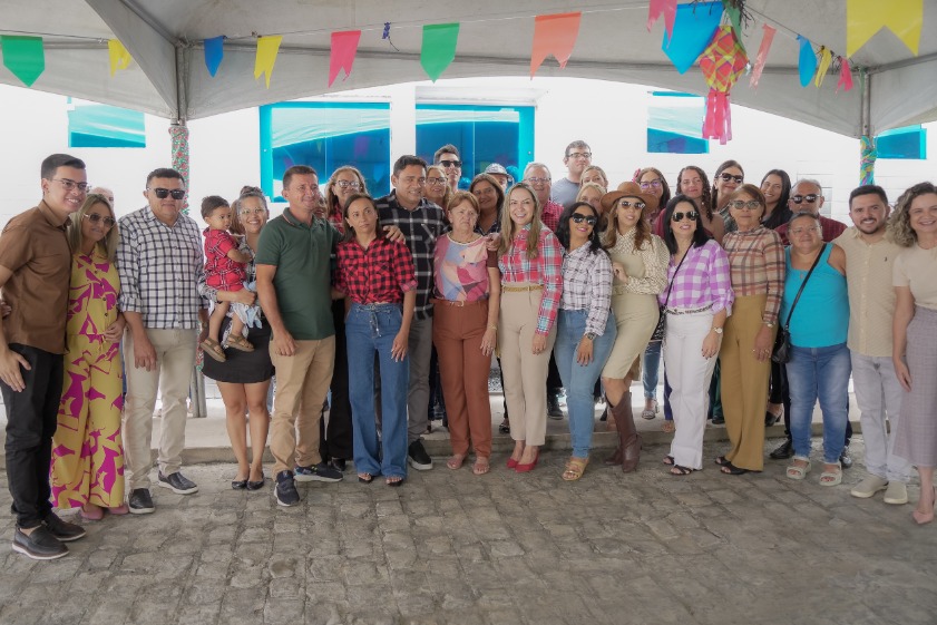 Cmara encerra 1 perodo legislativo de 2025 oferecendo caf junino aos servidores
