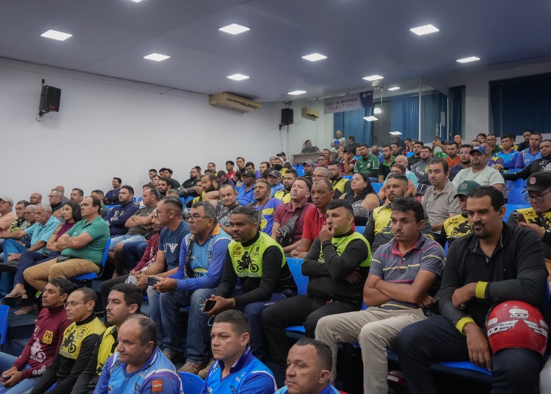 Audincia pblica: aps debates, CMP cria comisso para planejar PL de regulamentao de transporte por aplicativo